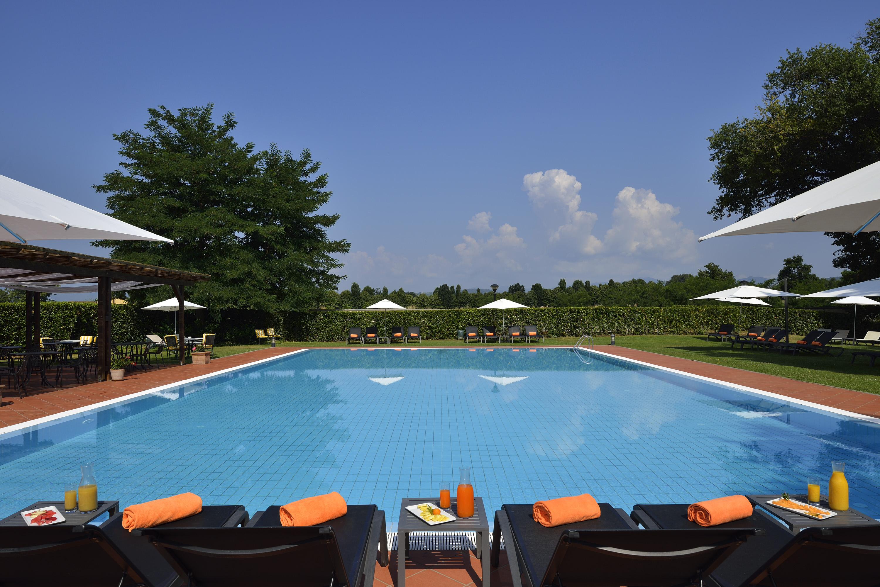 Unahotels Poggio Dei Medici Toscana Scarperia Exterior foto