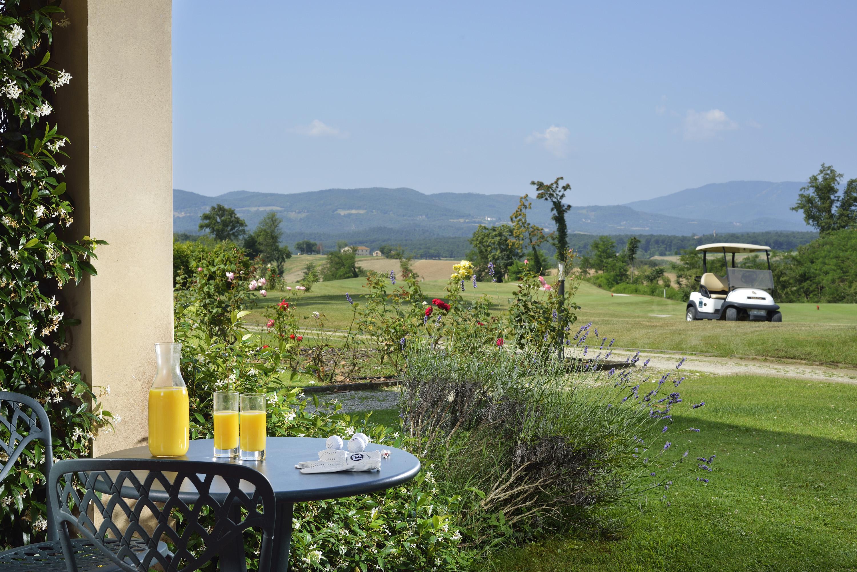 Unahotels Poggio Dei Medici Toscana Scarperia Exterior foto